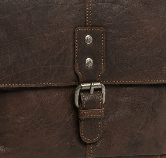 Vintage Satchel – Mini iPad Pocket, Buckle Flap, Long Strap